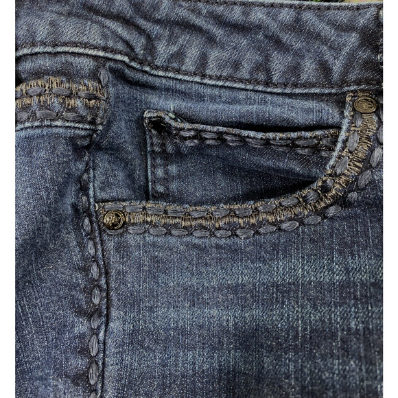 Wrangler Rock 47 Jeans Junior 11 x 33 Dark Wash Denim Stretch Straight Ultra Low - Picture 5 of 10
